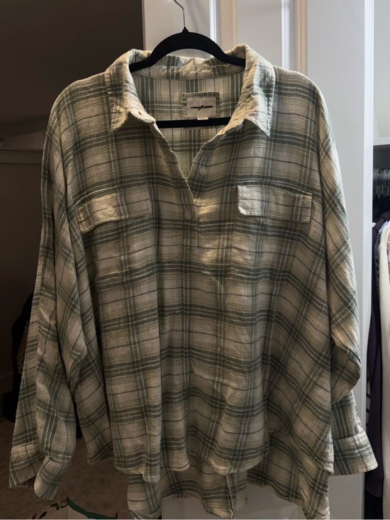 American Eagle Outfitters Tops - American Eagle Quarter Button Flannel